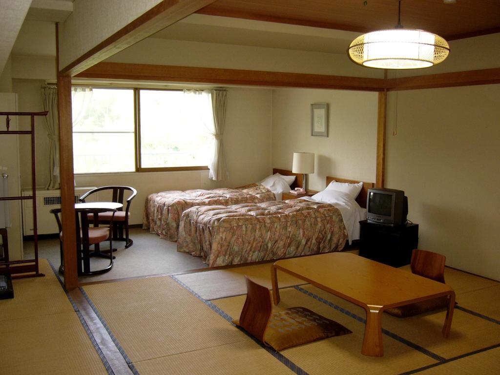 Kidoike Onsen Hotel Яманути Экстерьер фото