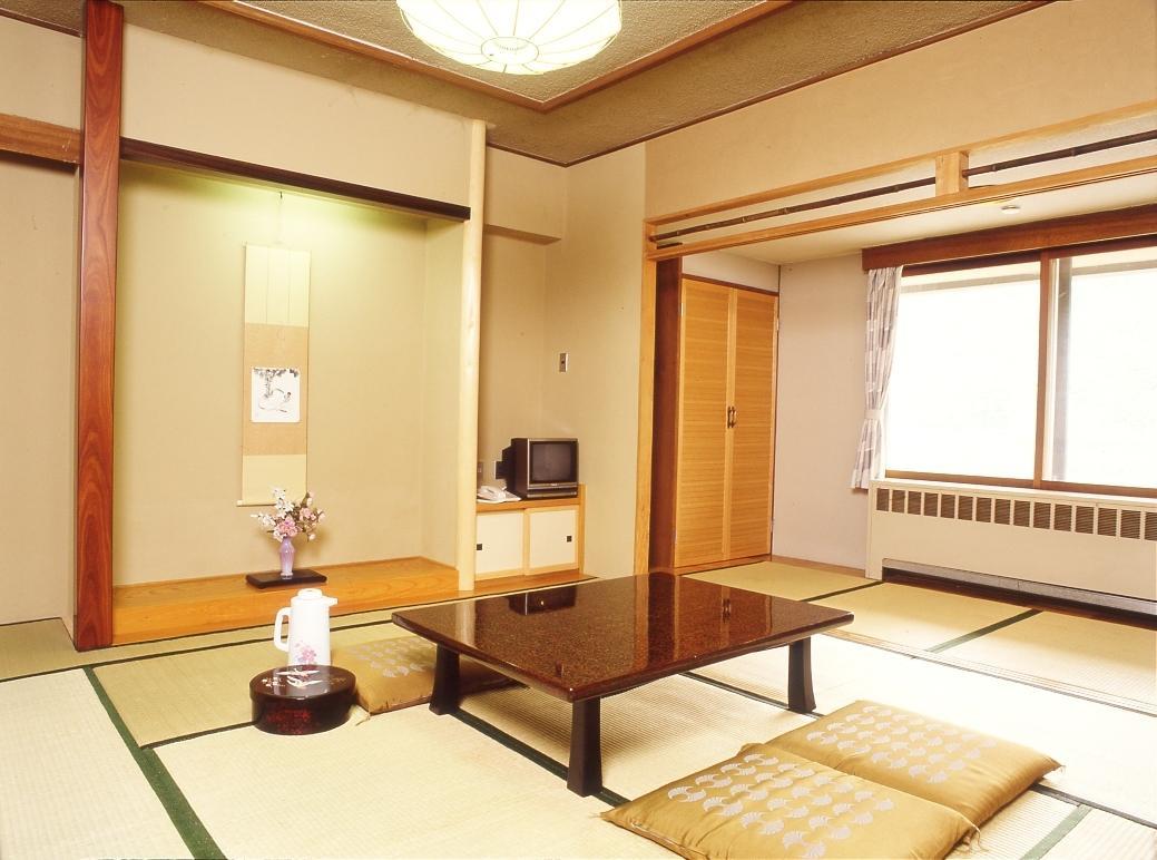 Kidoike Onsen Hotel Яманути Экстерьер фото
